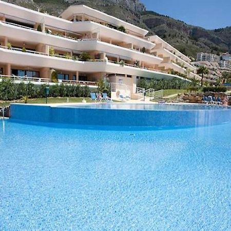 Ashanti Bay Luxury Golf Apartment Алтеа Стая снимка