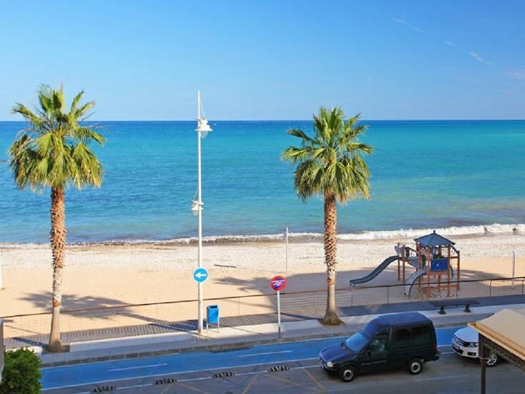 Ashanti Bay Luxury Golf Apartment Алтеа Стая снимка
