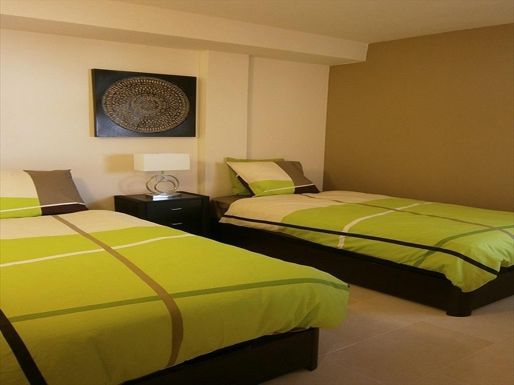 Ashanti Bay Luxury Golf Apartment Алтеа Стая снимка