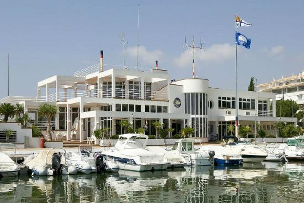 Ashanti Bay Luxury Golf Apartment Алтеа Екстериор снимка